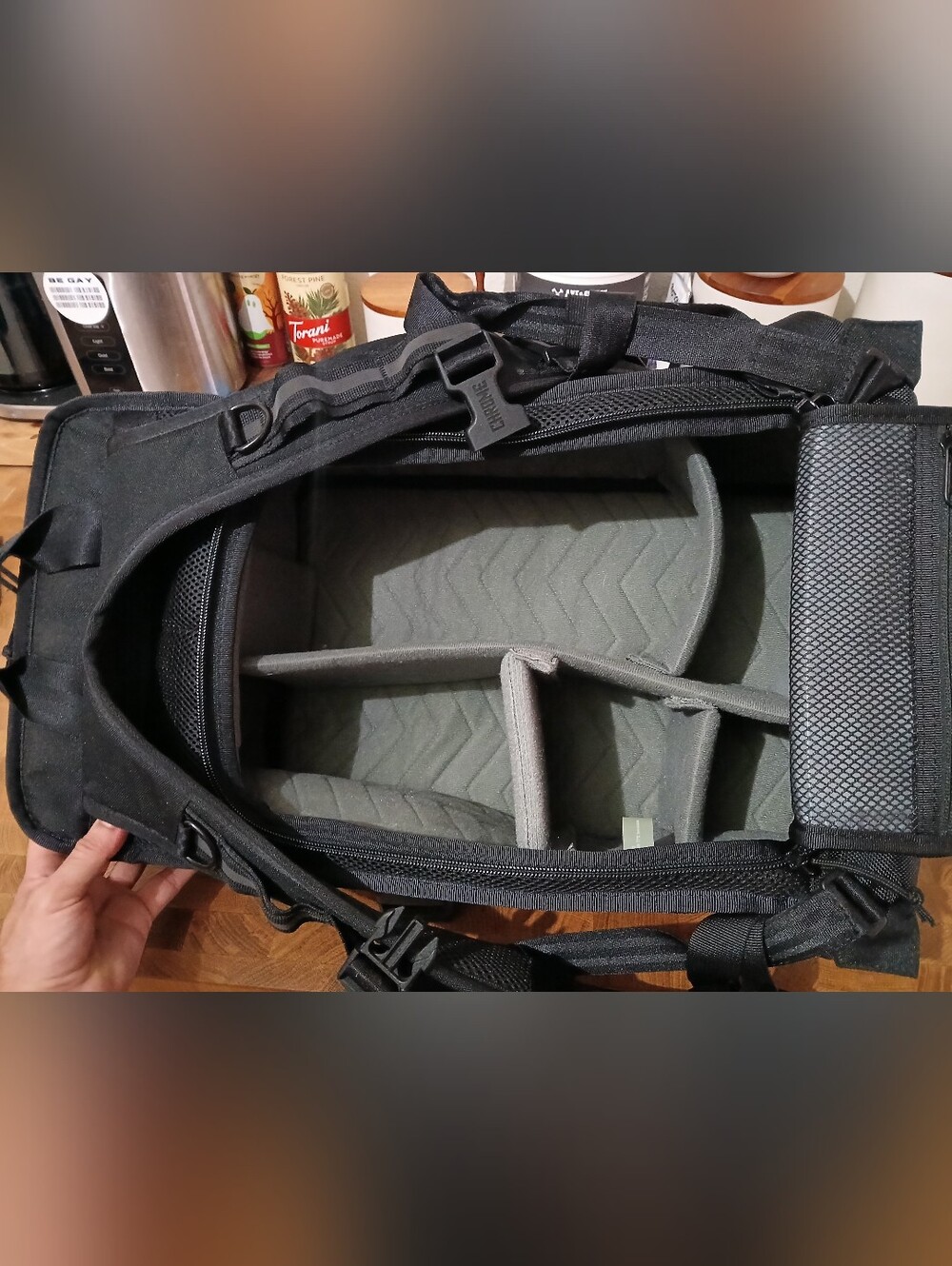 Chrome Camera Bag - Picture 8 of 11
